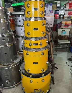 Yamaha Drums Set
