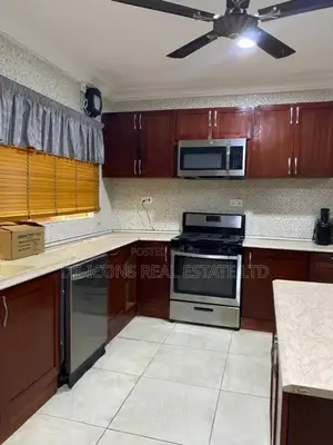 Furnished 4bdrm Duplex in De-Icons Real Estate, A&C Mall Area for sale