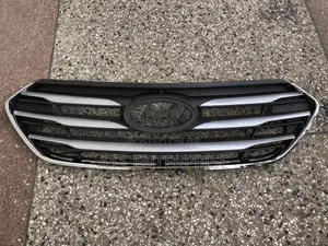Hyundai Santafe 2018 Front Grill