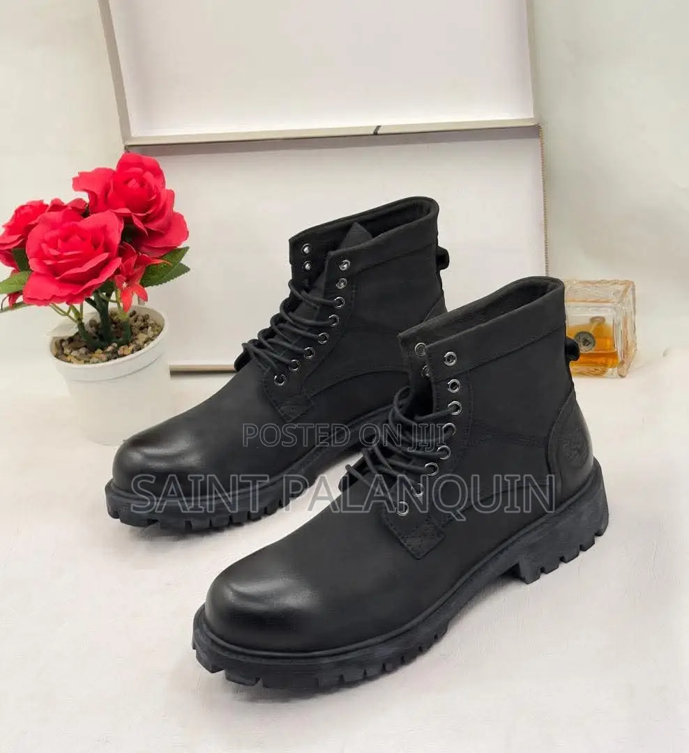 Black Tim’S Boot