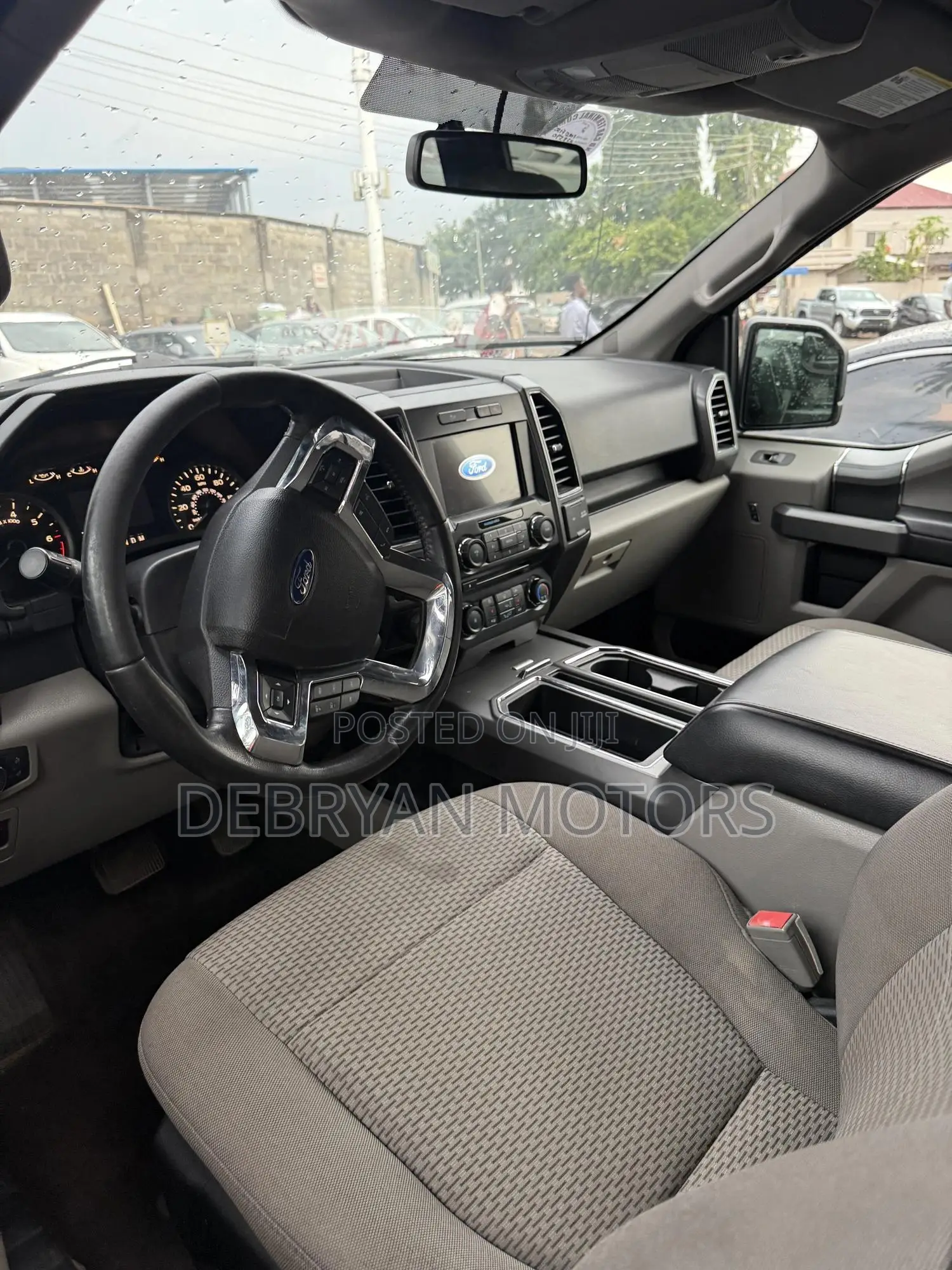 Ford F-150 2018 Burgundy