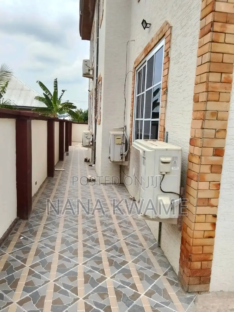 Furnished 7bdrm Mansion in Richmoni Estate, Kumasi Metropolitan