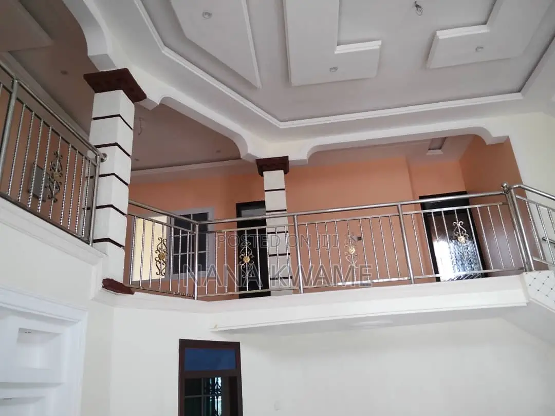 Furnished 7bdrm Mansion in Richmoni Estate, Kumasi Metropolitan