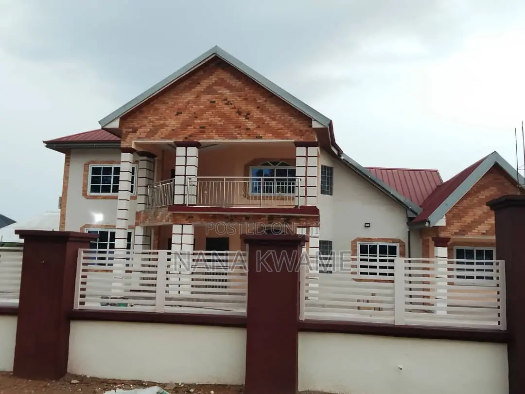 Furnished 7bdrm Mansion in Richmoni Estate, Kumasi Metropolitan