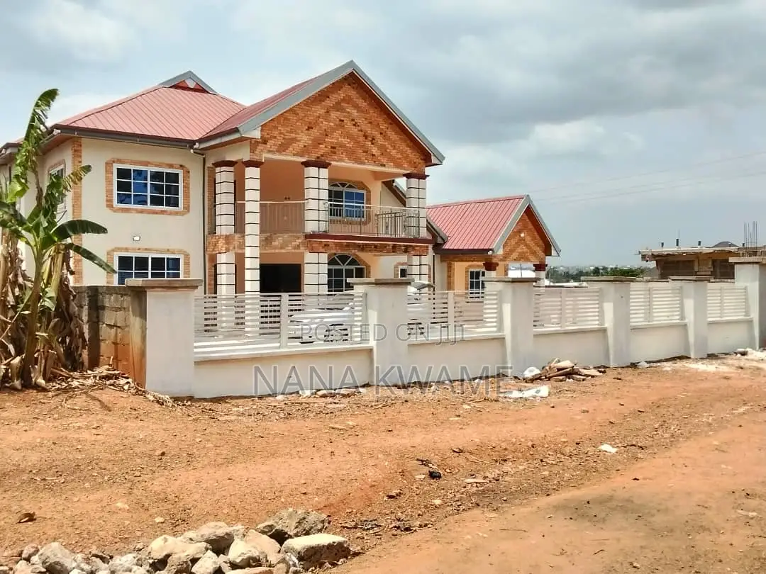 Furnished 7bdrm Mansion in Richmoni Estate, Kumasi Metropolitan