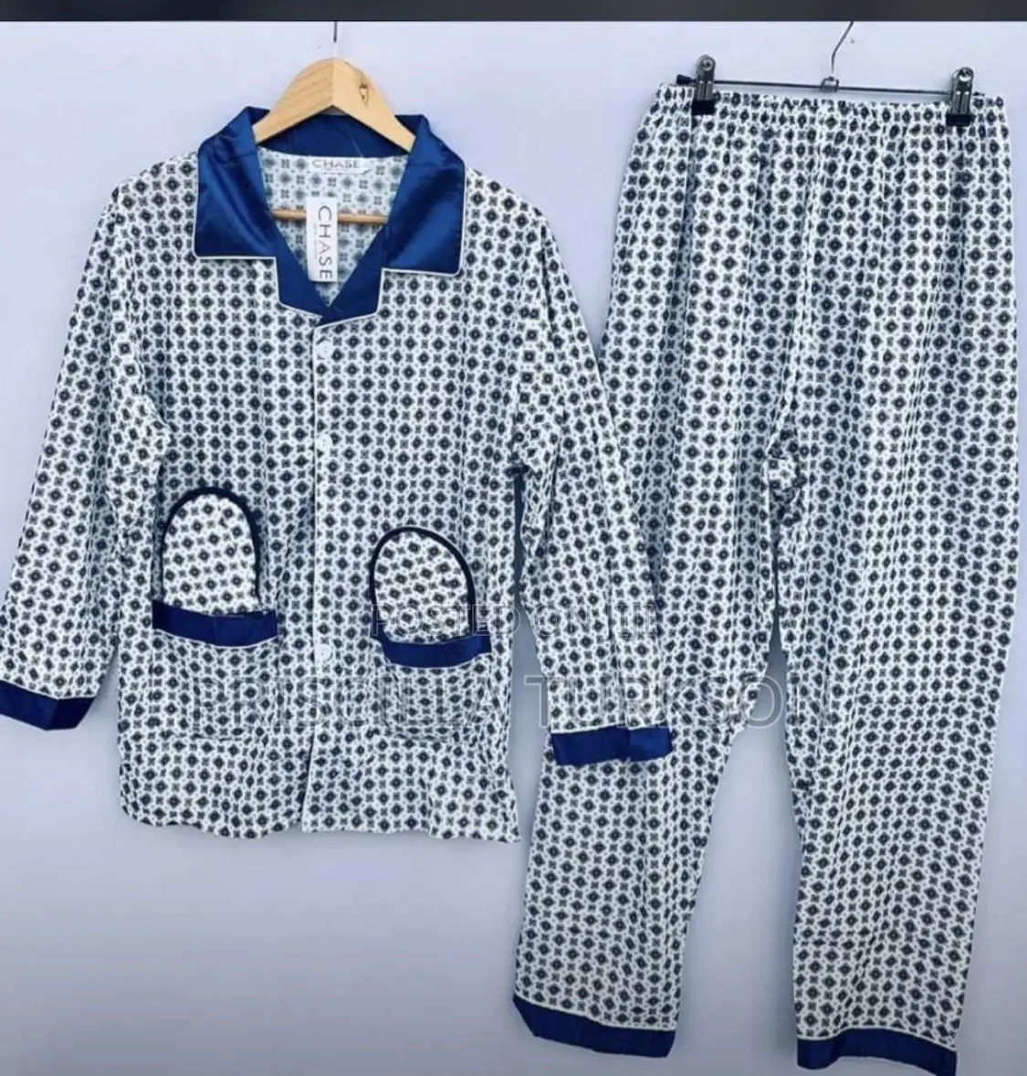 Pyjamas With Slippers in Wine.