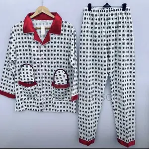 Pyjamas With Slippers in Wine.