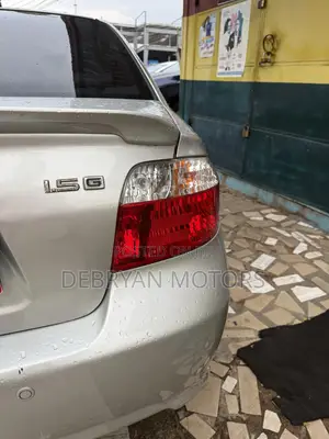 Toyota Vios 2010 Silver