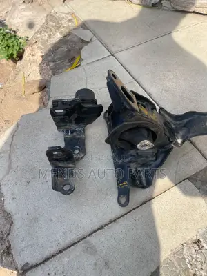 Toyota CHR Engine Seat Mount