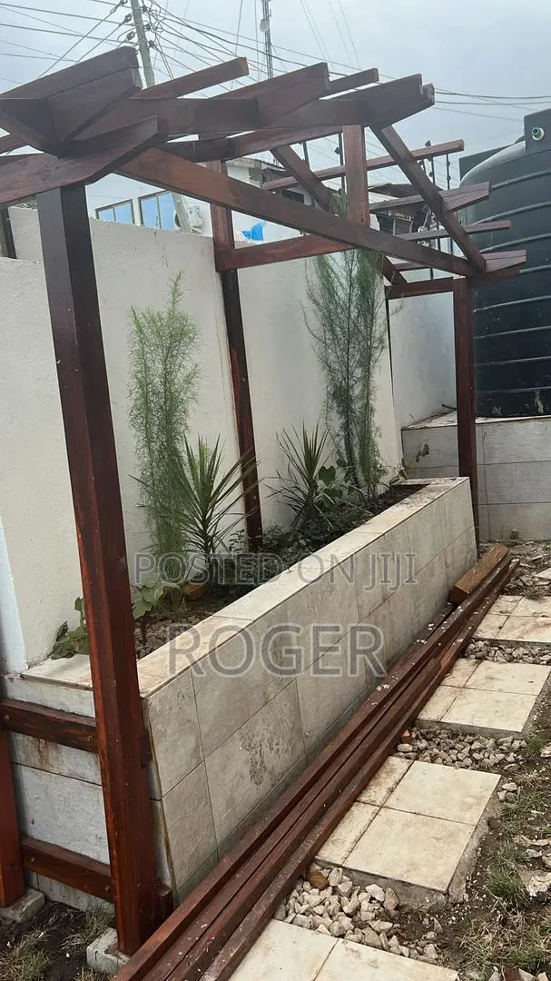 4bdrm House in John Teye, Ofankor for sale