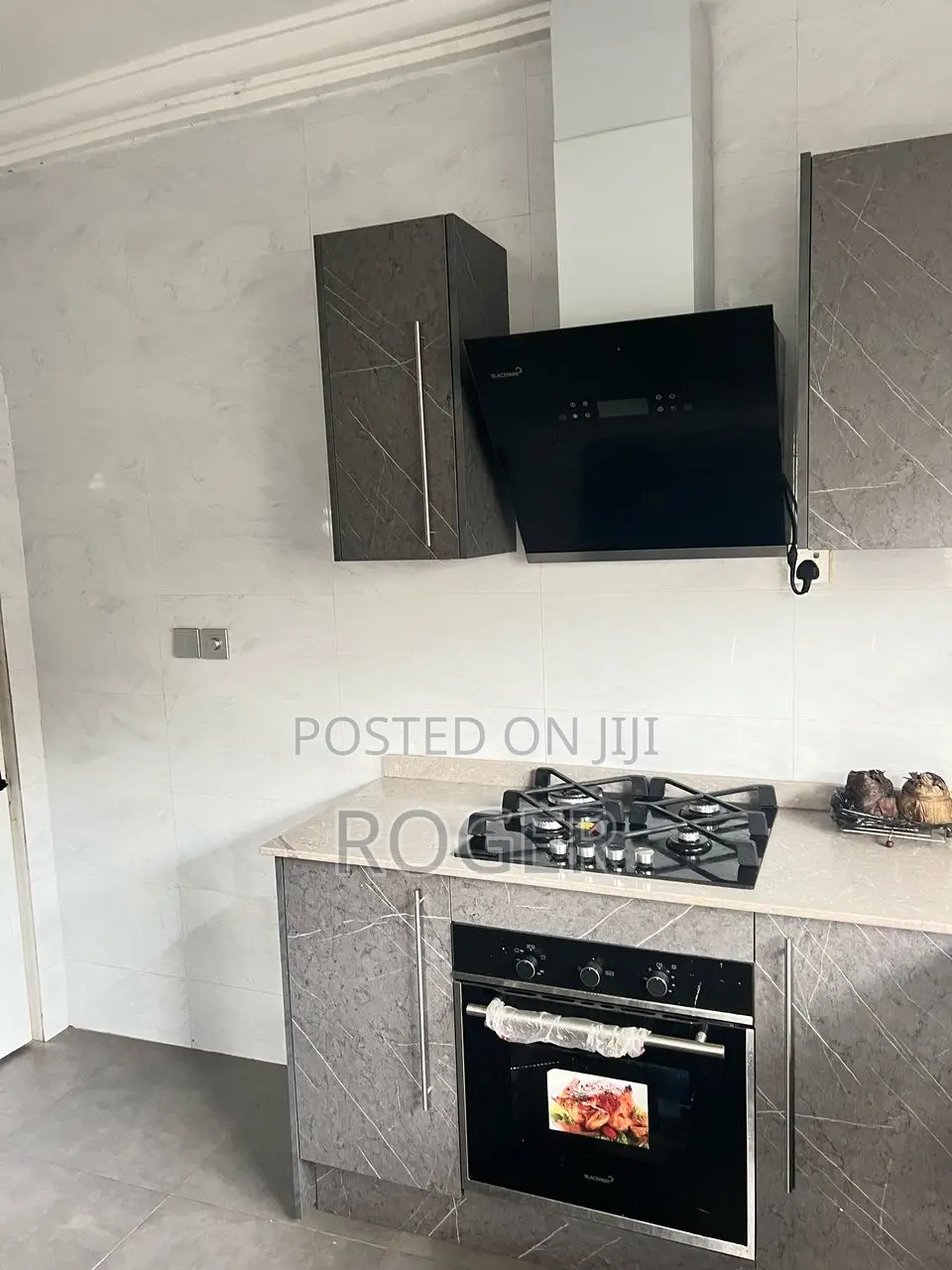 4bdrm House in John Teye, Ofankor for sale