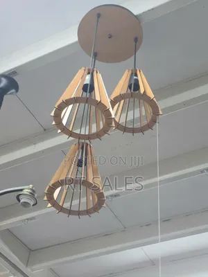 Wooden Round Base Ceiling Pendant Light