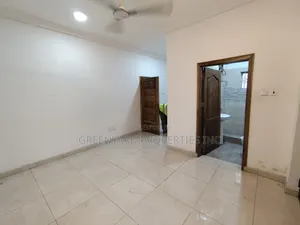 1bdrm Room & Parlour in Motorway, Adjiriganor for rent