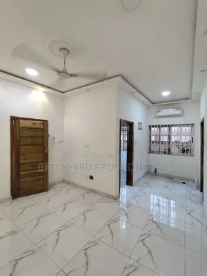 1bdrm Room & Parlour in Motorway, Adjiriganor for rent