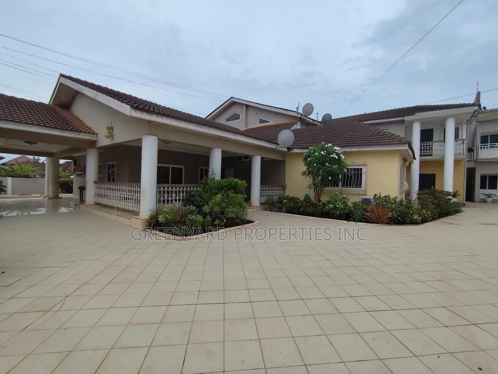 1bdrm Room & Parlour in Motorway, Adjiriganor for rent