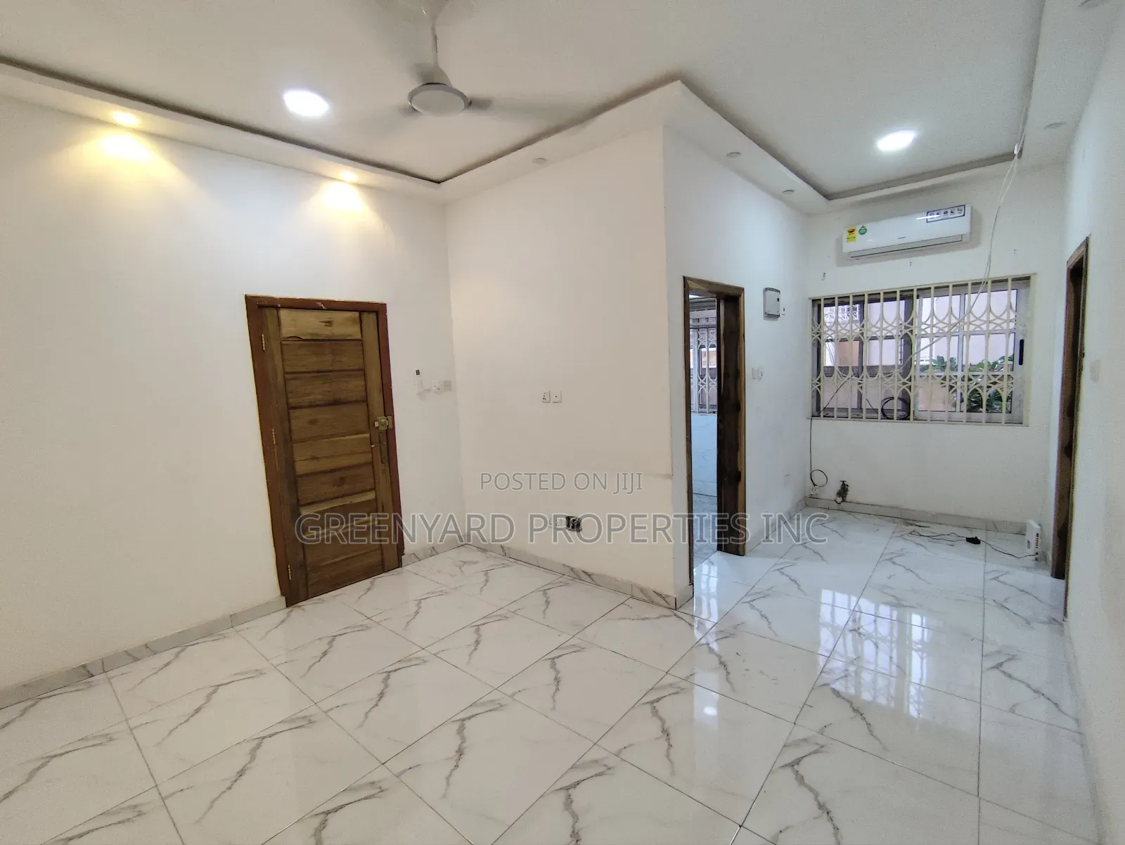 1bdrm Room & Parlour in Motorway, Adjiriganor for rent
