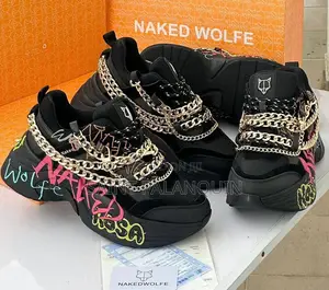 Naked Wolfe