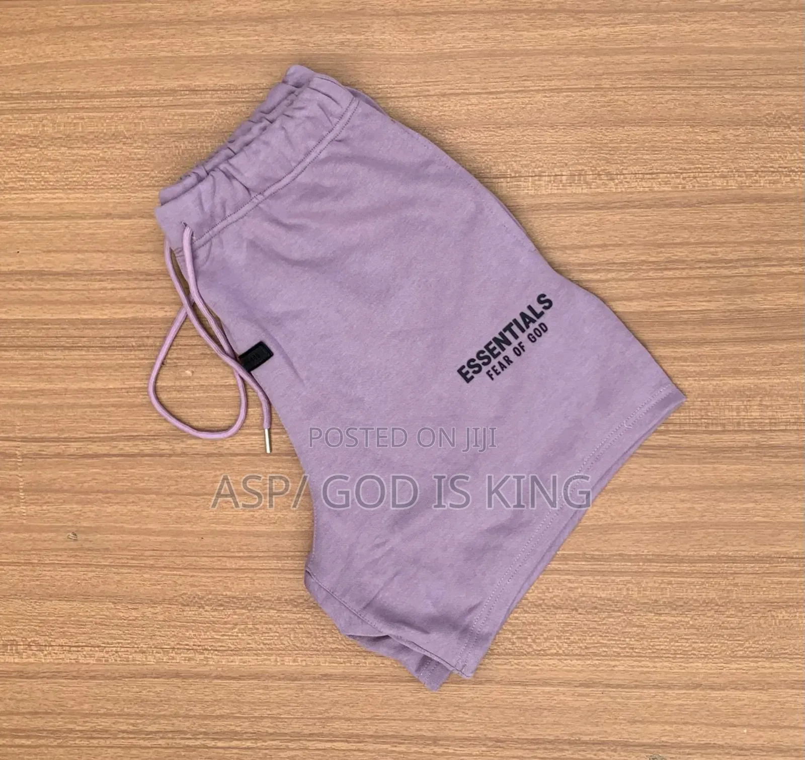 Essentials Shorts