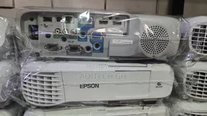 Fresh Epson Powerlite 970 4000 Lumen From Usa