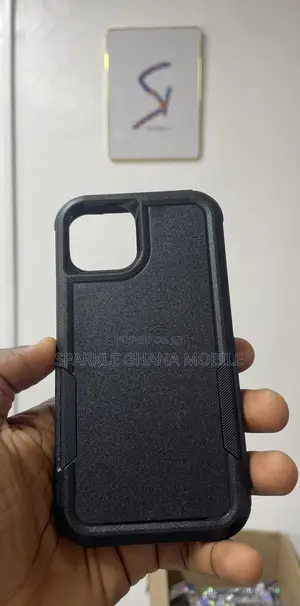 Apple iPhone 13 Black Stylish Case
