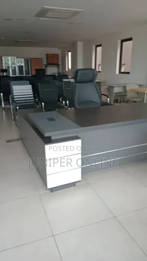 Executive Office Desk Highly Recommend