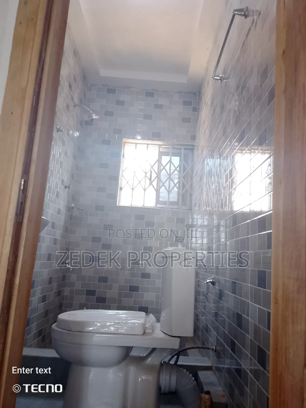 2bdrm Apartment in Zedek Properties, Ashomang Estate for rent