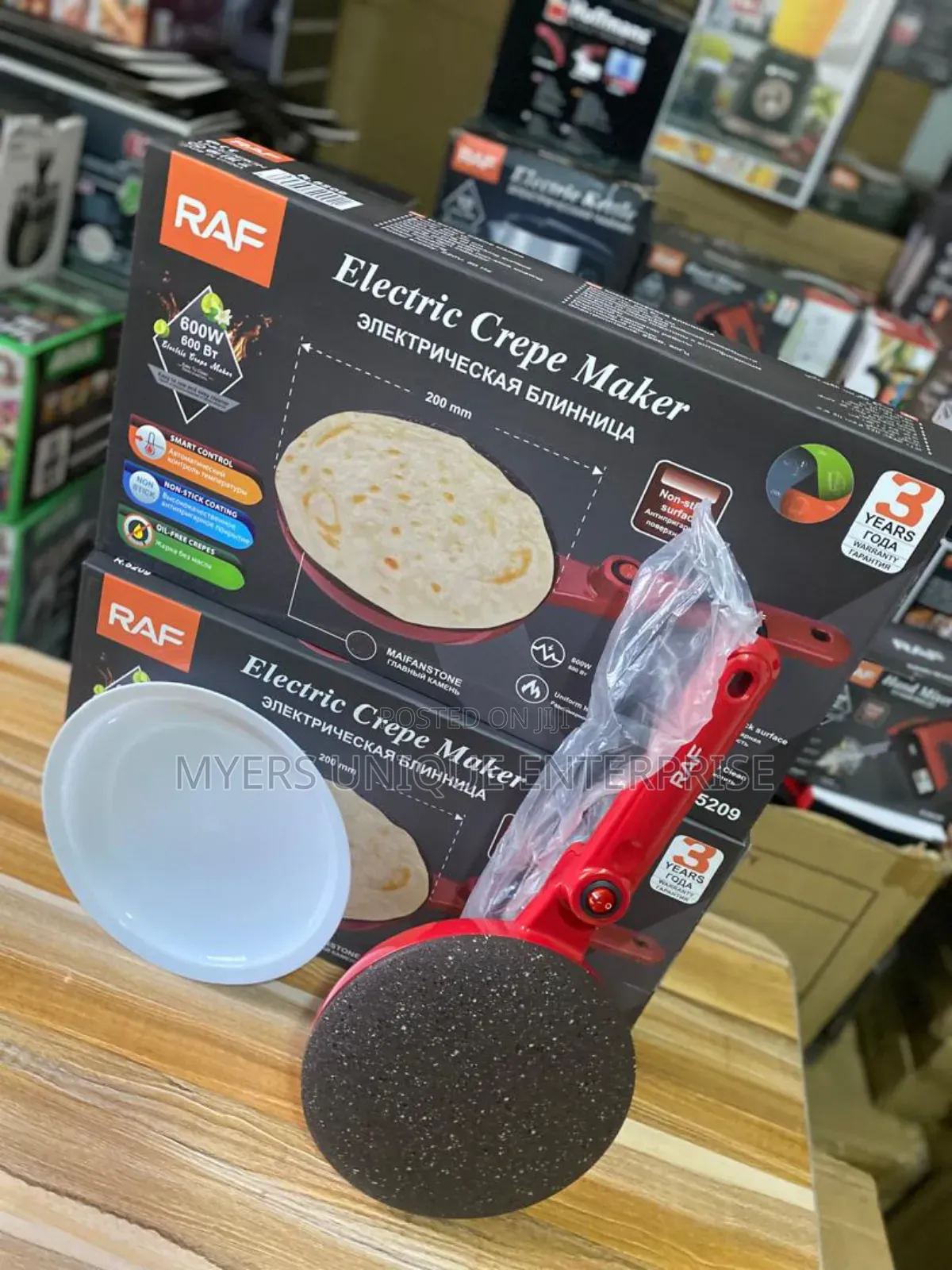 Authentic Raf Crepe Maker 600w.