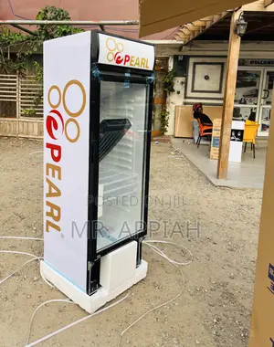 Super Chilling Pearl PVC-352-2b Beverage Cooler.