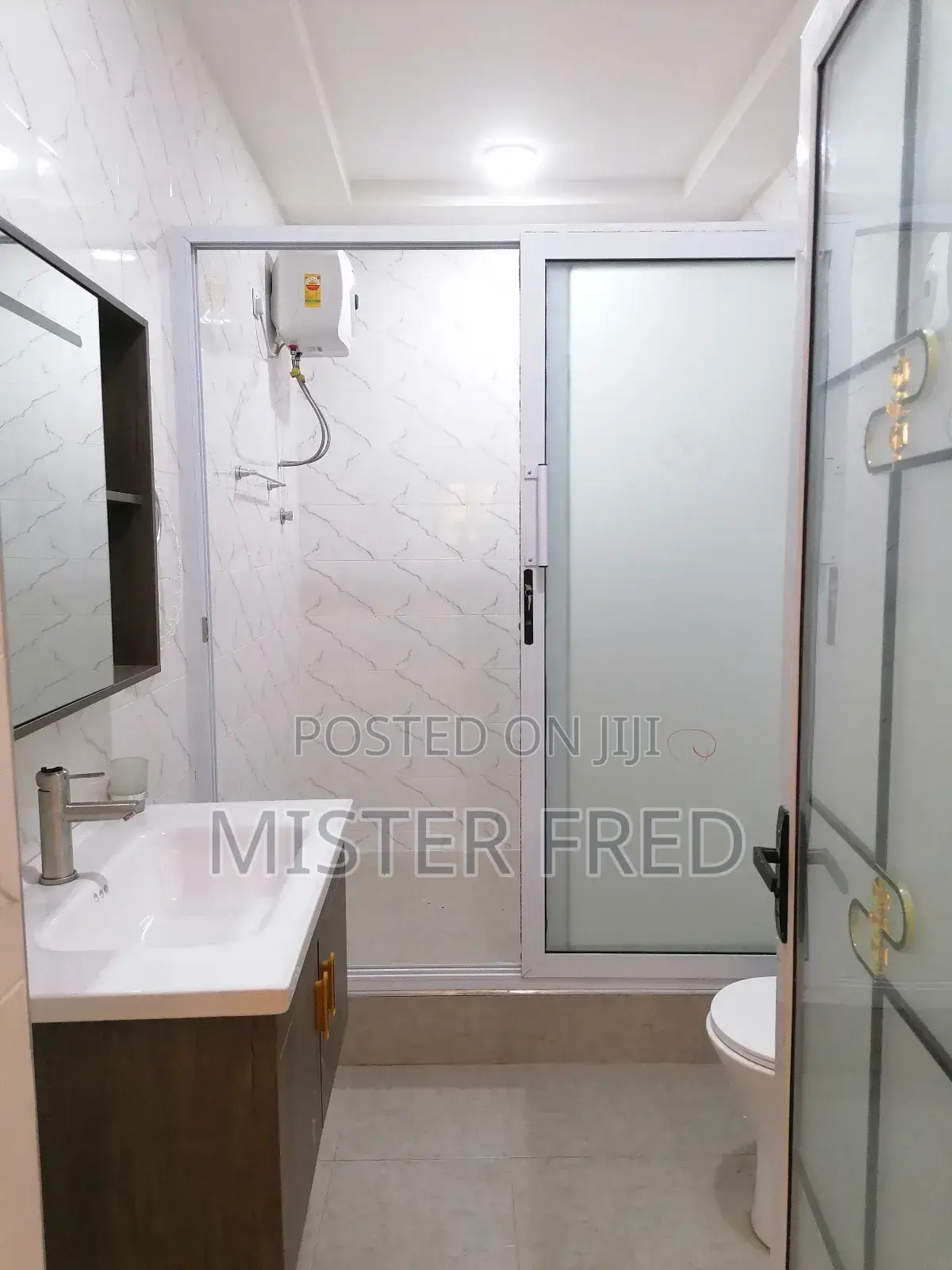 4bdrm House in Adenta Ashiyie for sale