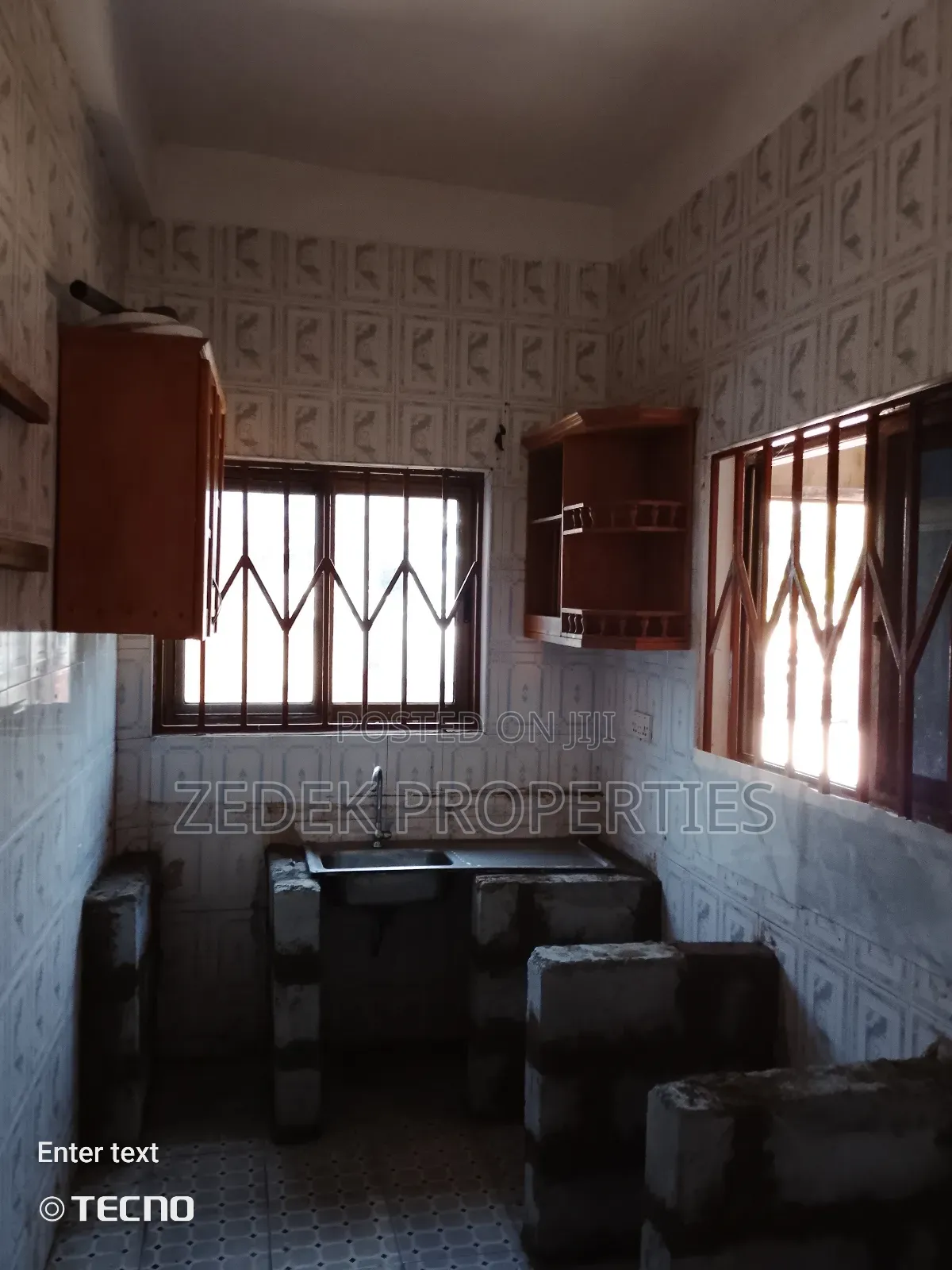 1bdrm Apartment in Zedek Properties, Ashomang Estate for rent