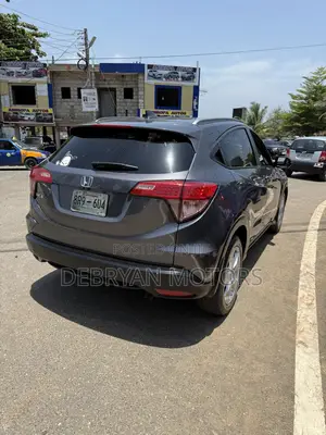 Honda HR-V EX-L w/Navigation FWD 2017 Gray
