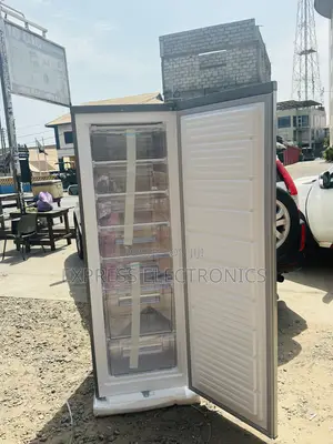 Suitable for Homes Nasco Upright Freezer 242l