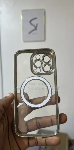 iPhone 13 Pro Protective Cover