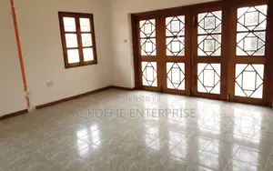 12bdrm Duplex in Tesano for rent