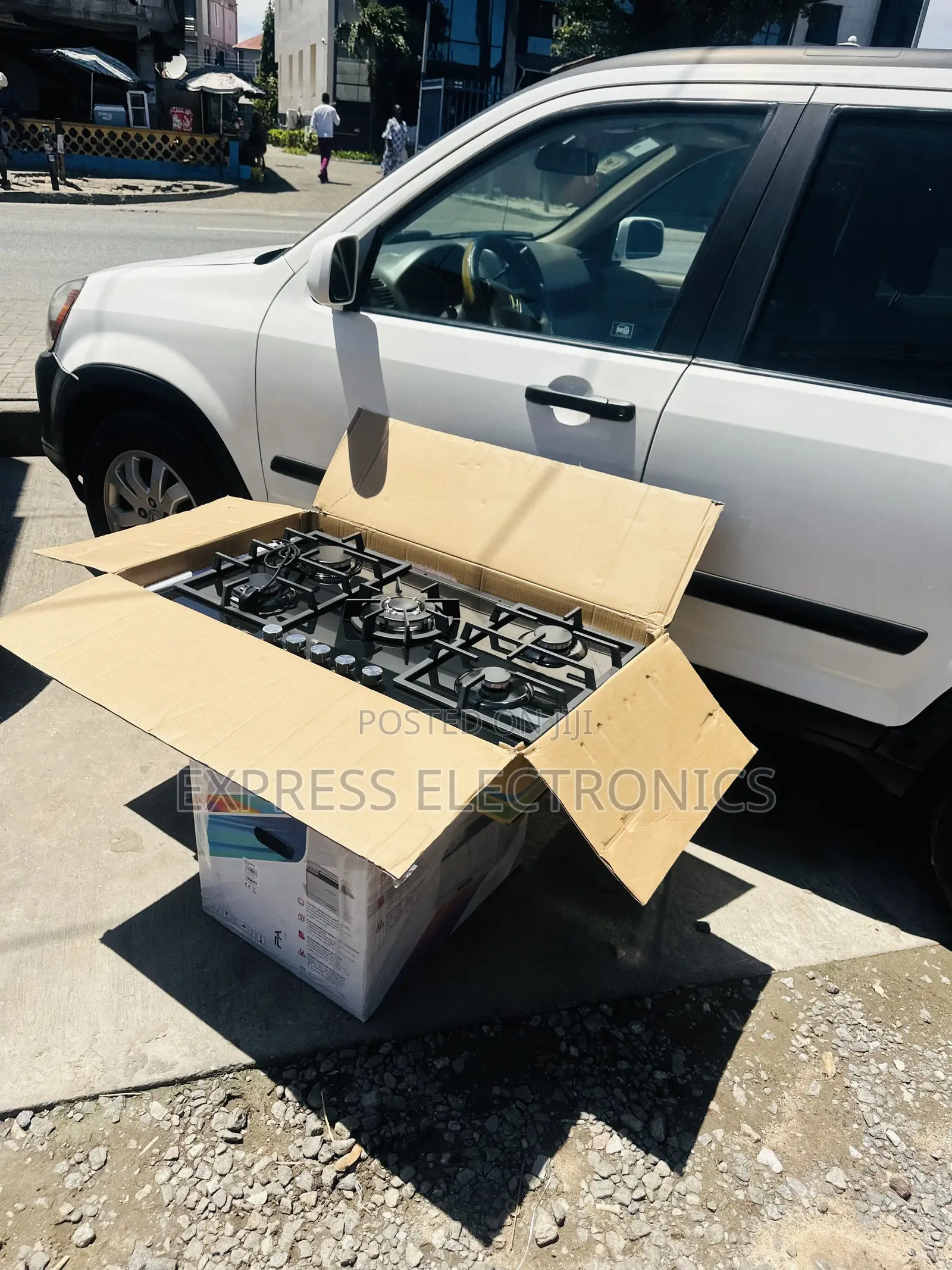 Call and Order Gas Black 60/90 Inbuilt Kenwood
