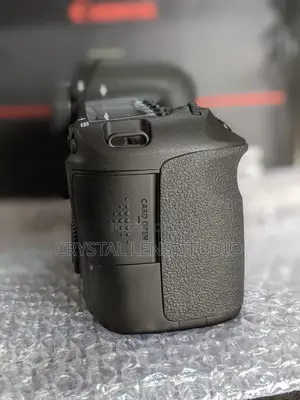 99% New Canon 6d With Bag and Free Sd Card