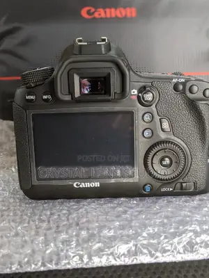 99% New Canon 6d With Bag and Free Sd Card