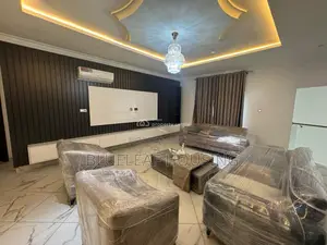 5bdrm House in Ashaley Botwe for sale