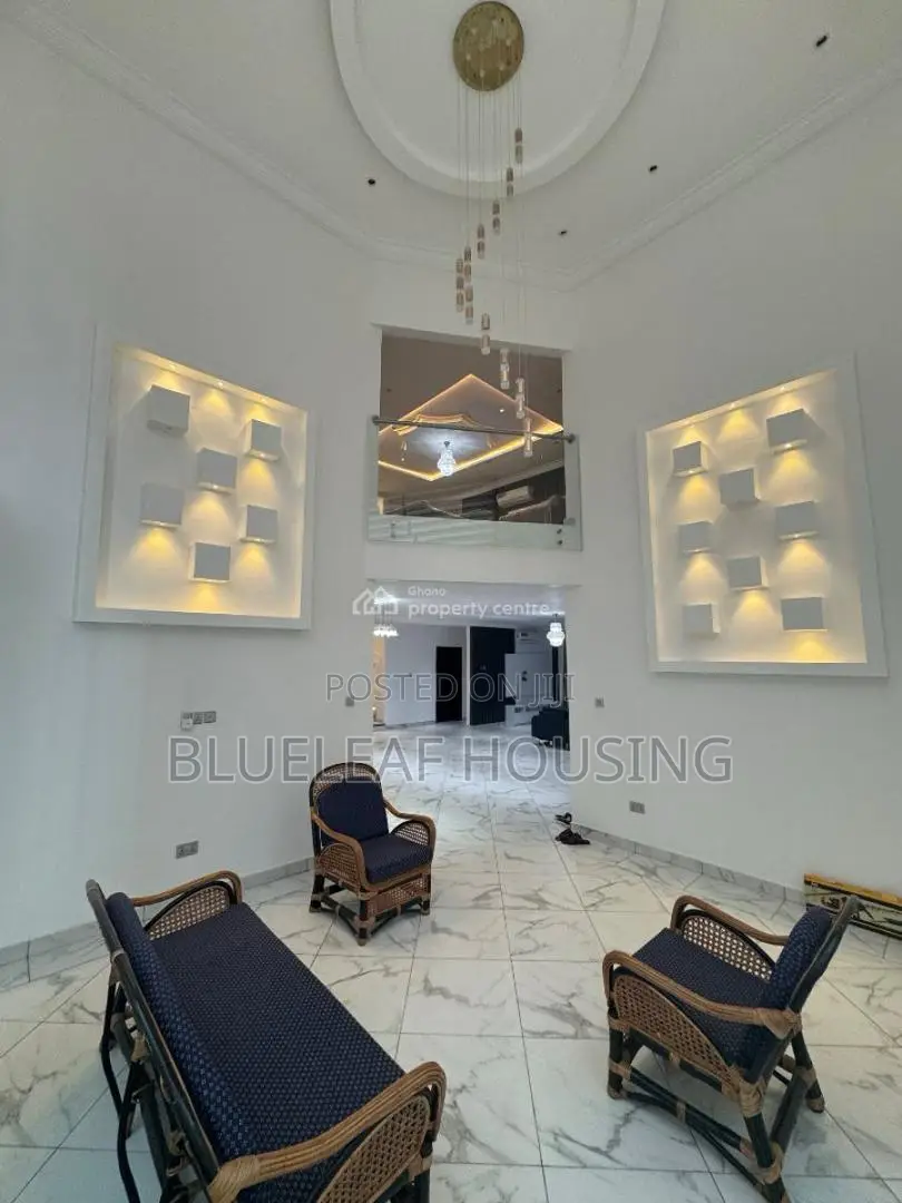 5bdrm House in Ashaley Botwe for sale
