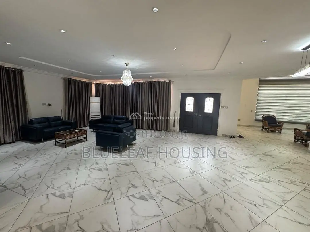 5bdrm House in Ashaley Botwe for sale