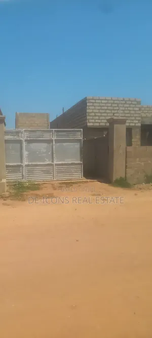 3bdrm Mansion in De-Icons Real Estate, Awutu Senya East Municipal