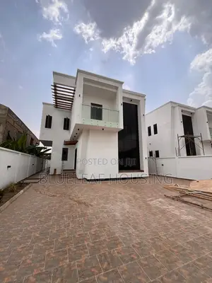 4bdrm House in Oyarifa for sale