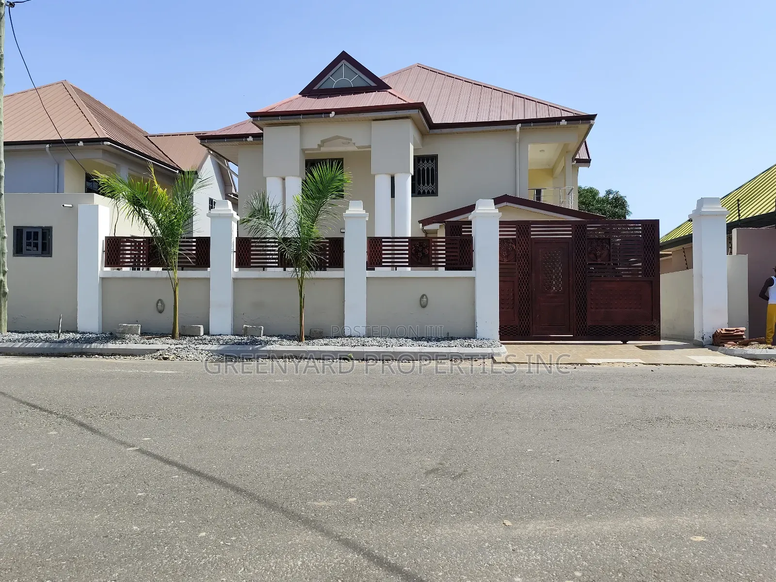 4bdrm House in American House, East Legon for rent