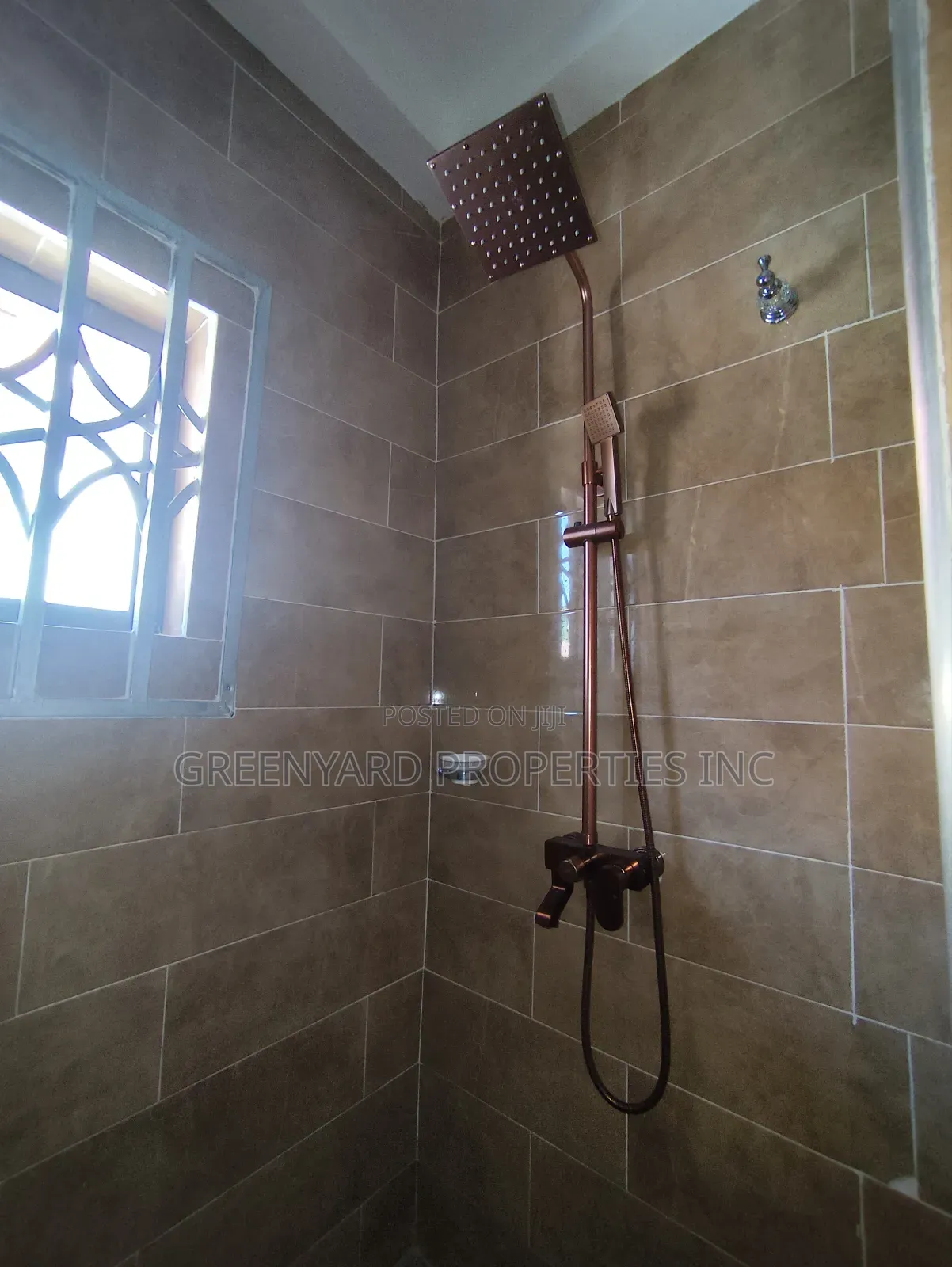 4bdrm House in American House, East Legon for rent