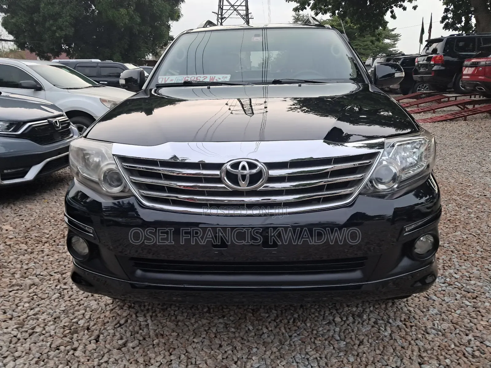 Toyota Fortuner 2.5 D AWD 2012 Black