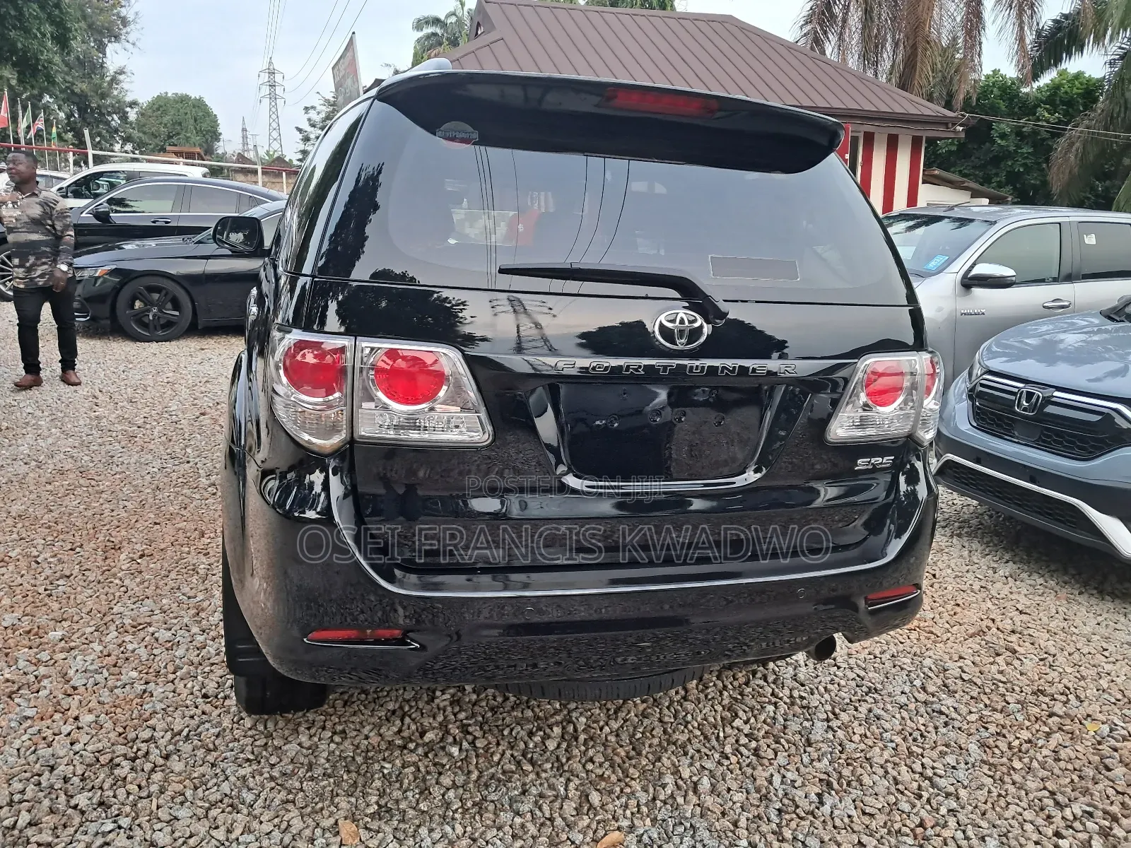 Toyota Fortuner 2.5 D AWD 2012 Black