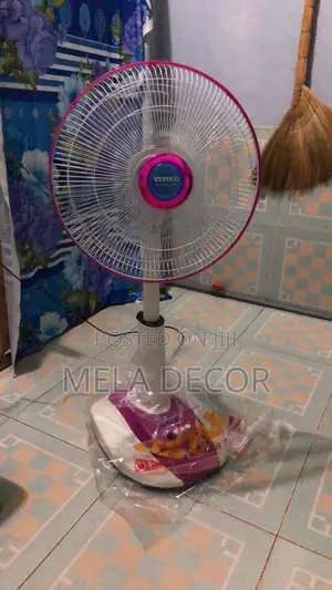 Rechargeable Standing Fan (Solar )