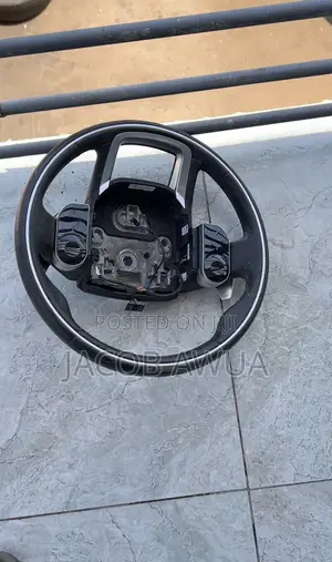 Range Rover Sport 2018 Driver Steering Wheel