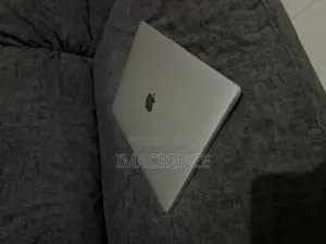 Laptop Apple MacBook Pro 2020 16GB Intel Core i5 SSD 512GB