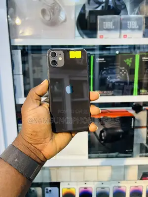 Apple iPhone 11 64 GB Black